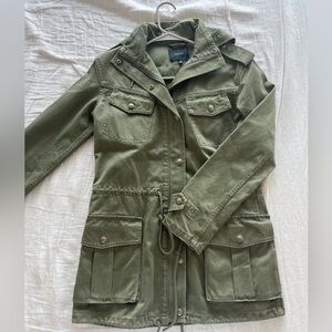 Aritzia Jacket - army green